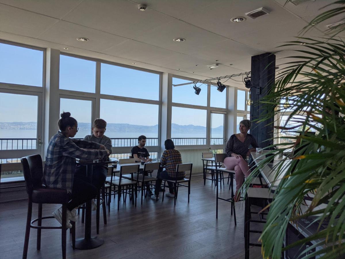 Cote Lac Hostel Evian Экстерьер фото