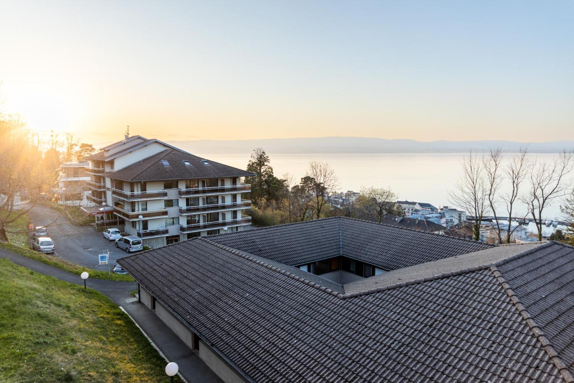 Cote Lac Hostel Evian Экстерьер фото