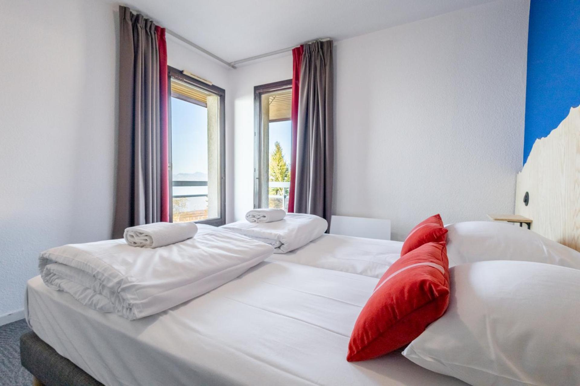 Cote Lac Hostel Evian Экстерьер фото