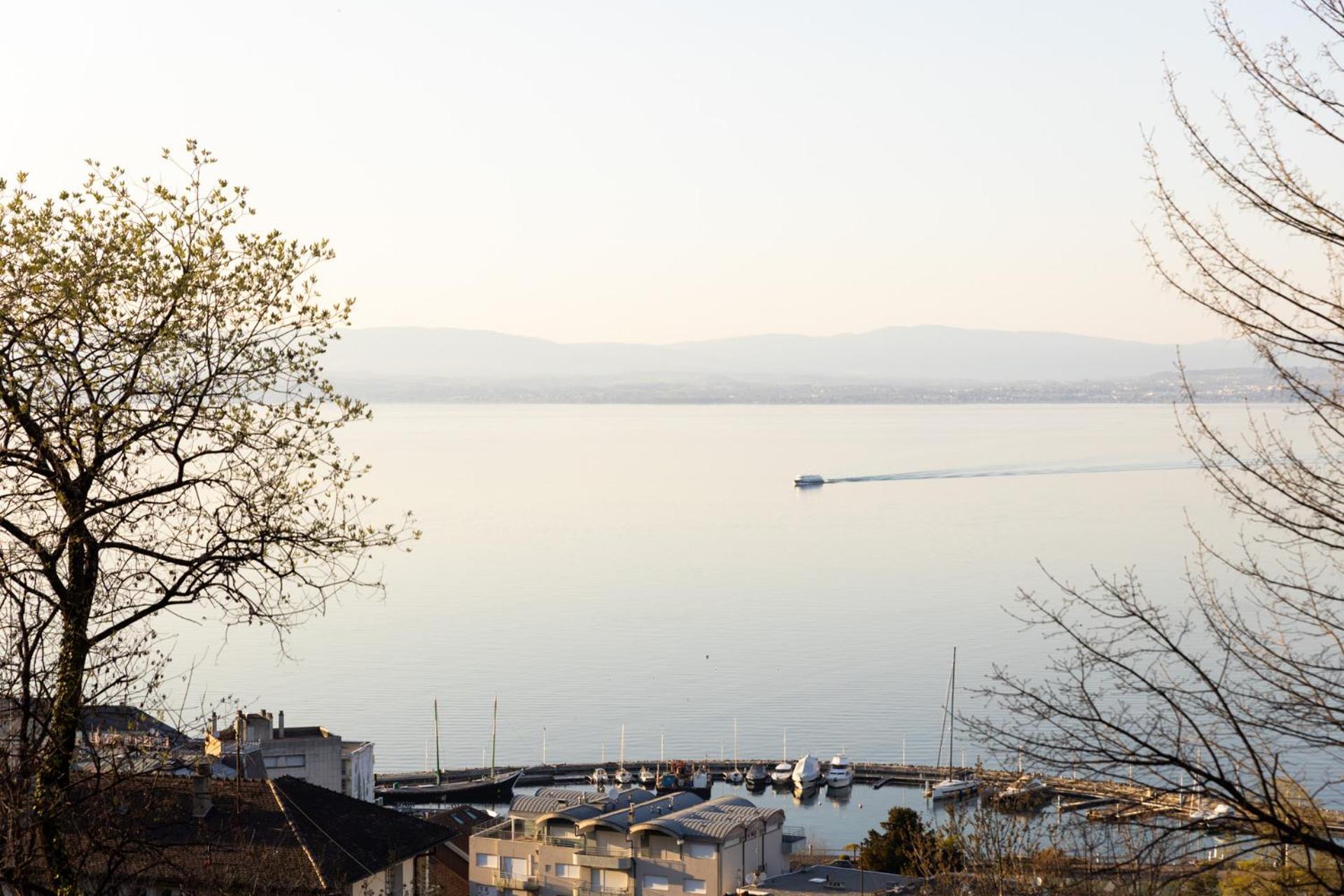 Cote Lac Hostel Evian Экстерьер фото