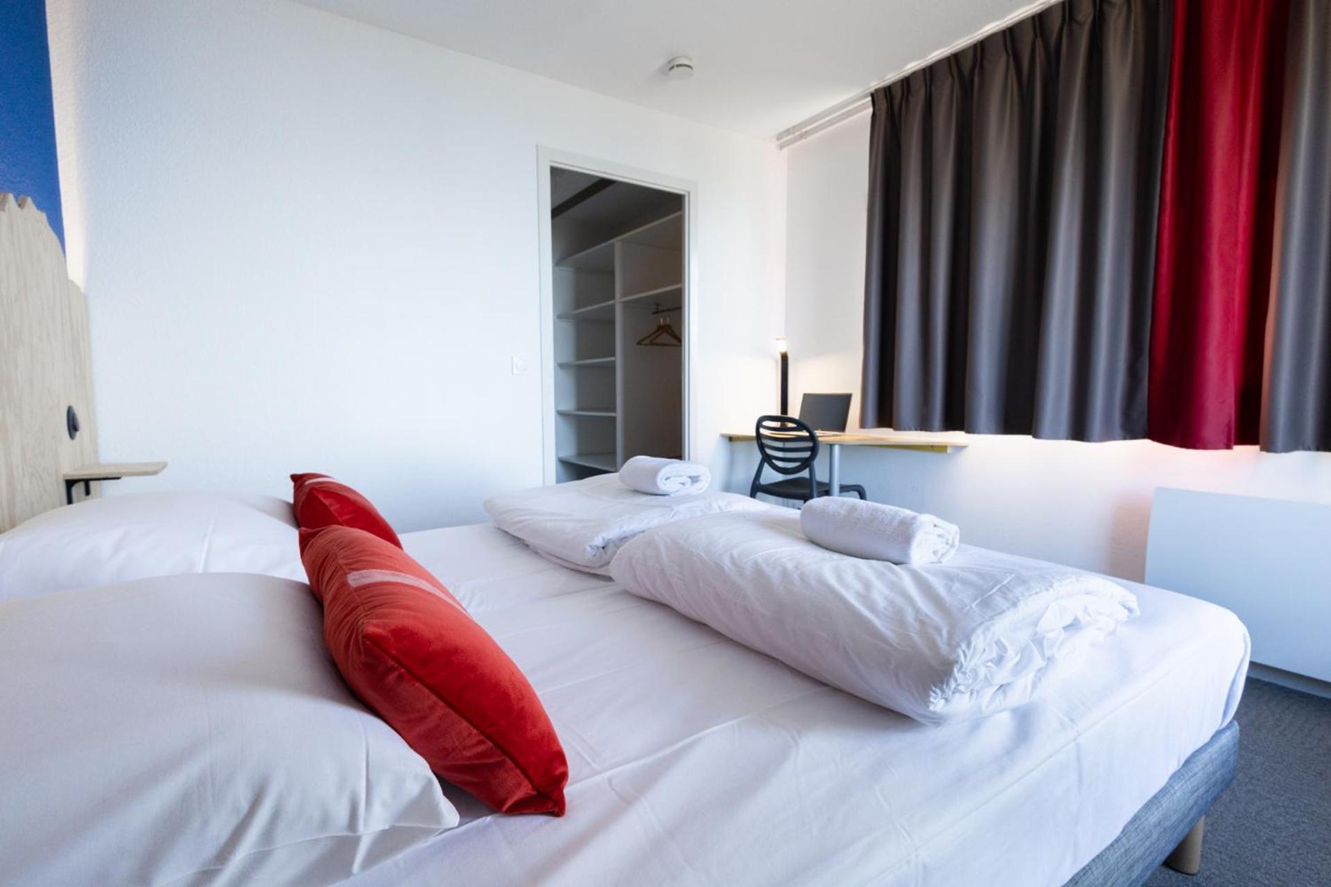 Cote Lac Hostel Evian Экстерьер фото