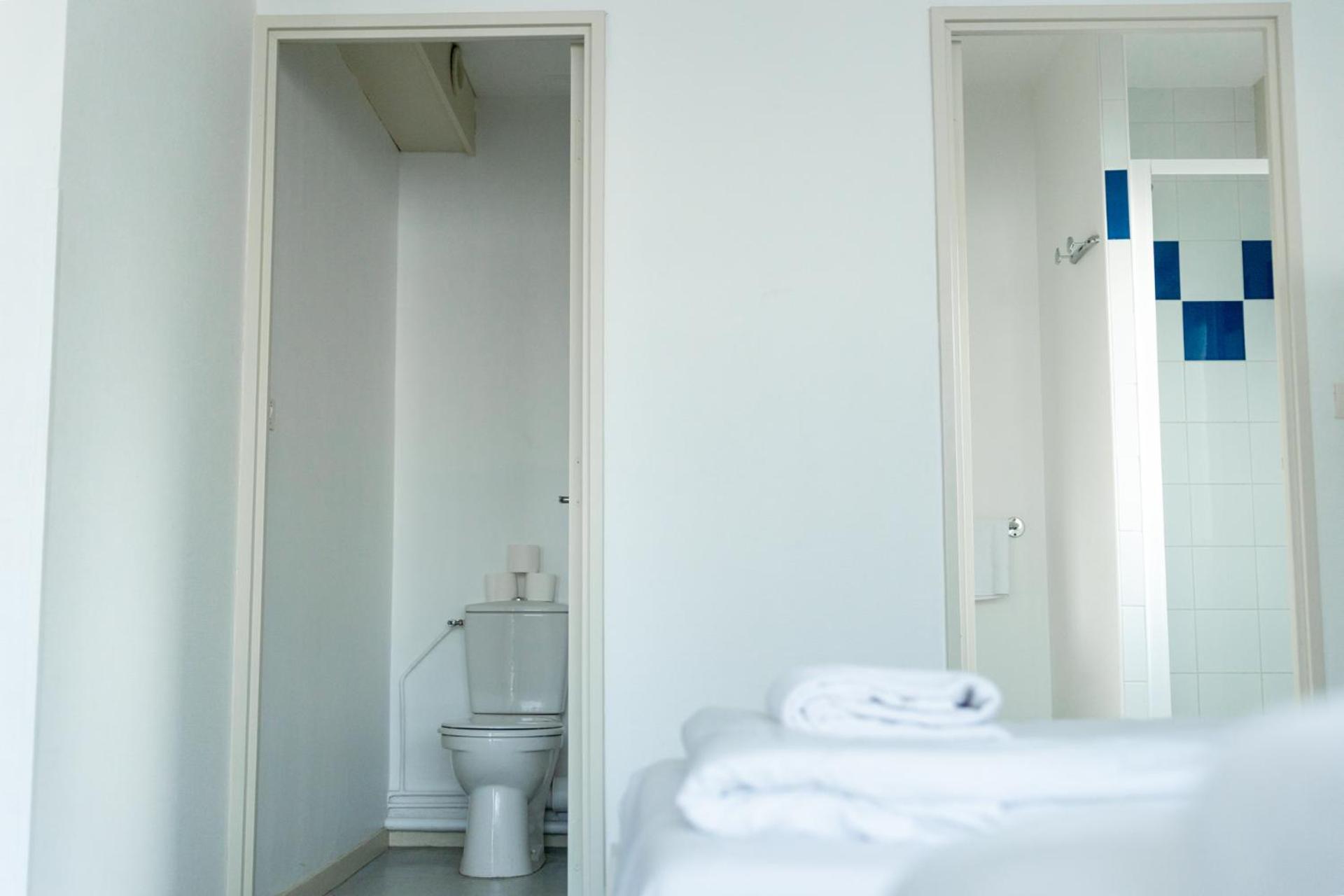 Cote Lac Hostel Evian Номер фото