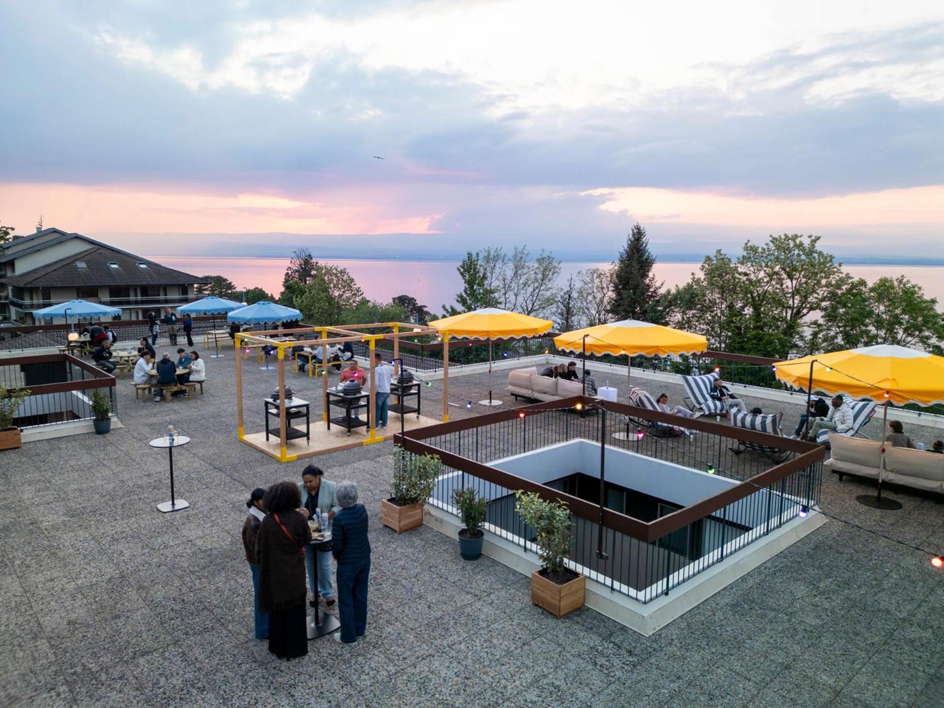 Cote Lac Hostel Evian Экстерьер фото